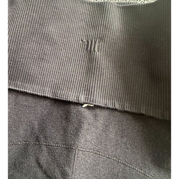 LULULEMON Womens Black Training Shorts Size 6 - Picture 6 of 6